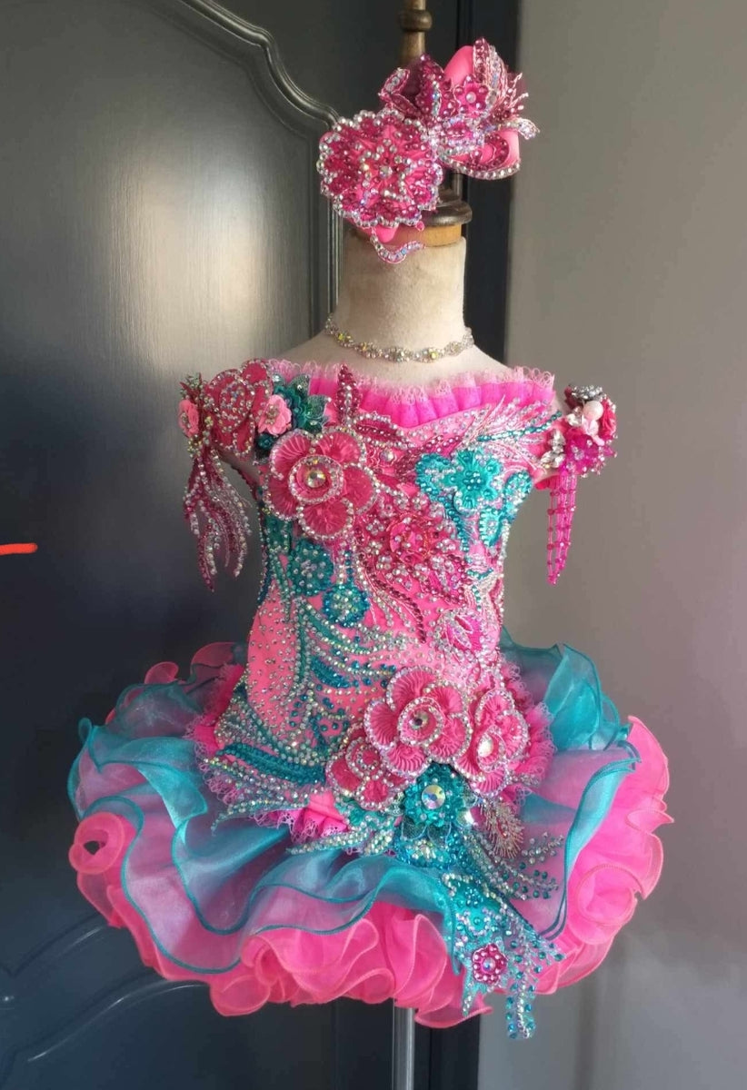 chinese dress ladies (DRESS EXAMPLE) (#1371) Off shoulder flat MEGA glitz national pageant  dress. (neon pink tael green) / 4 ~ 6 weeks production (*Without necklace)
