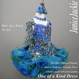 (DRESS EXAMPLE) Straps flat glitz national pageant dress. (emerald green) (item: OnlyOne-023)