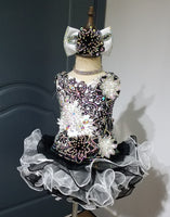 (DRESS EXAMPLE) (#1403) Straps flat MEGA glitz national pageant dress. (white black) / 4 ~ 6 weeks production (*Without necklace)